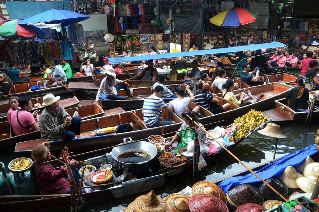 Bangkok - piata plutitoare