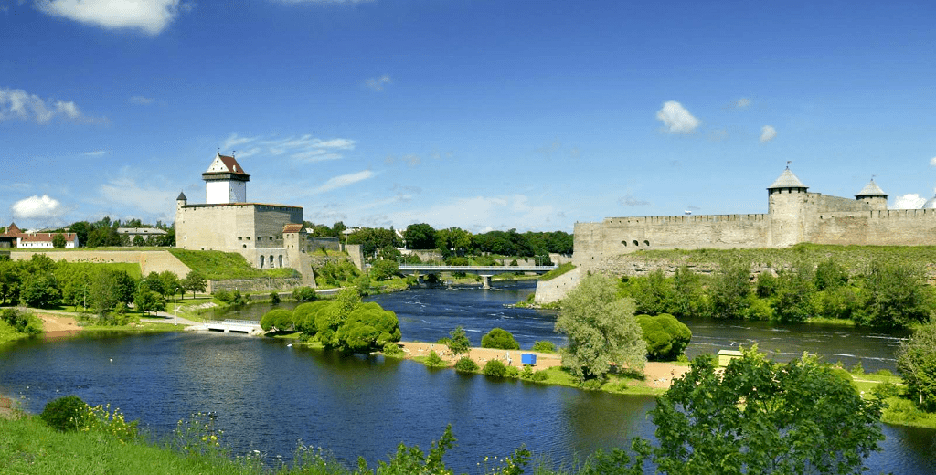 Obiective turistice Estonia - Castelul Narva
