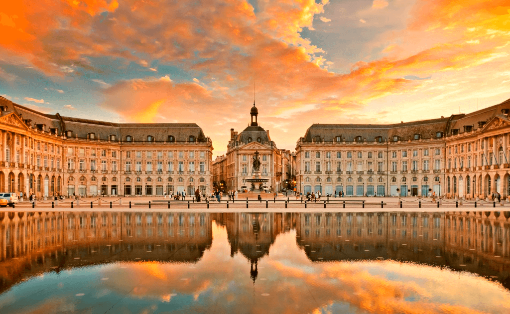 Obiective turistice Bordeaux - Place de la Bourse