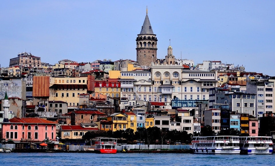 Galata Bridge barci restaurant