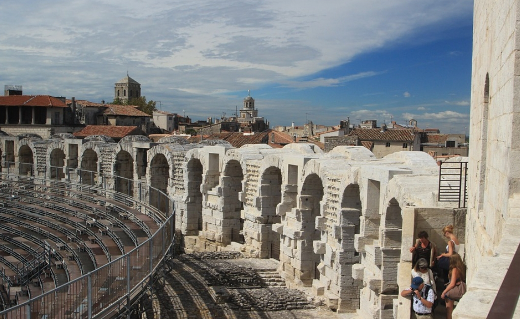 Obiective turistice Provence - Arles