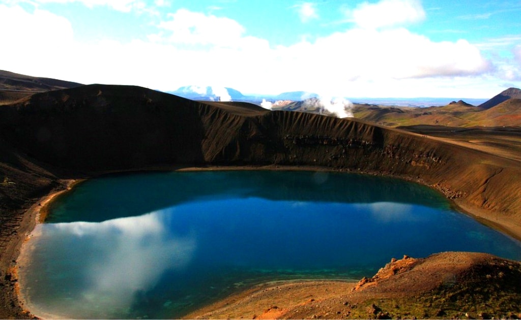 Obiective turistice Islanda - Lacul Viti