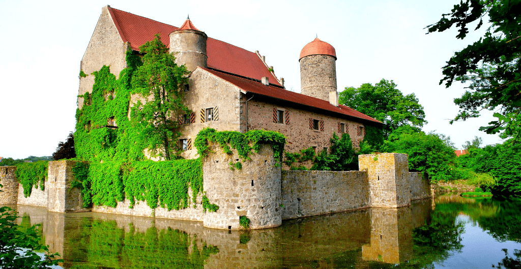  Castele Europa, unde te poti caza - Schloss Sommersdorf 
