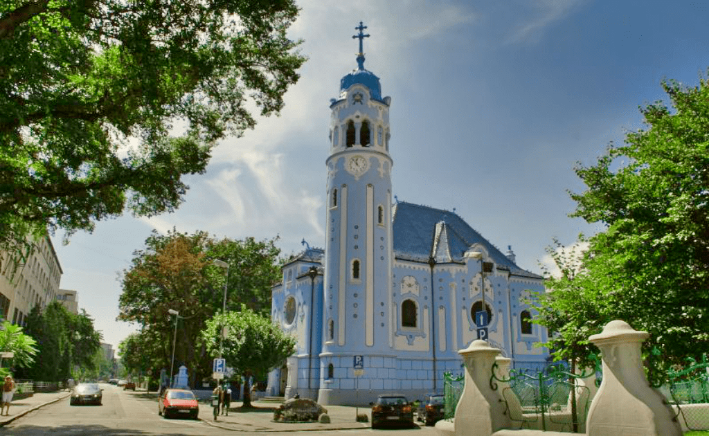 Obiective turistice Bratislava - Biserica Albastra