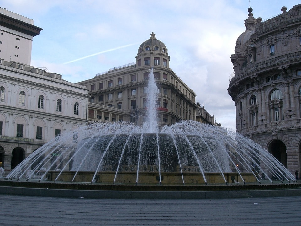 Piazza De Ferrari