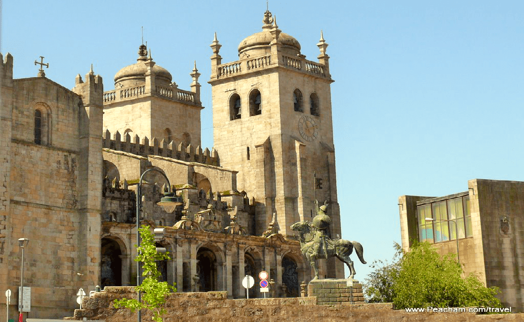 Obiective turistice Porto - Se Cathedral