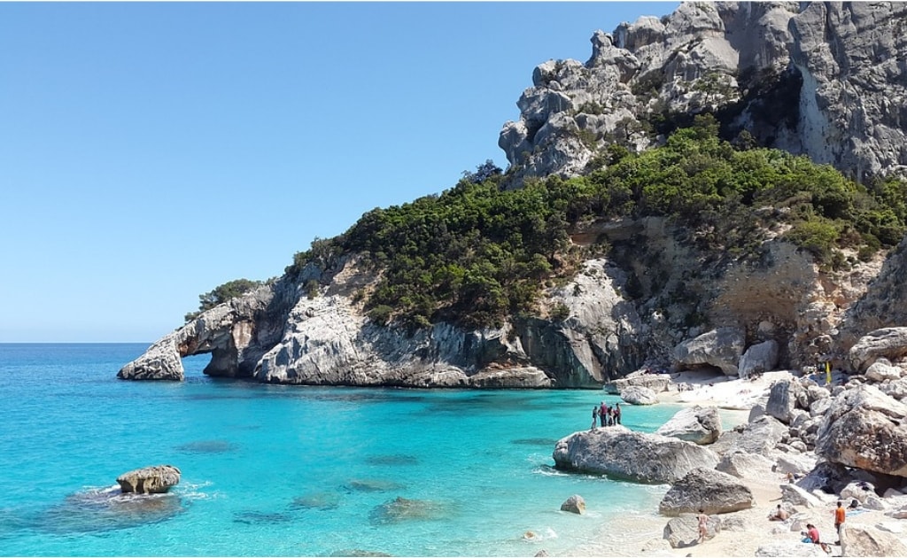 Sardinia - destinatii luna de miere Europa